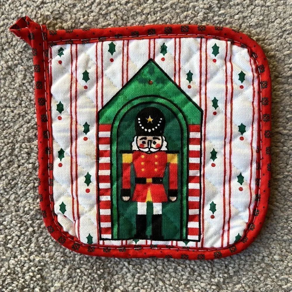 Nutcracker Potholder! - Picture 3 of 4